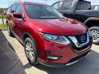 2020 Nissan Rogue in Mont-Tremblant, Quebec - 3 - w320h240px