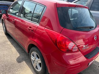2009 Nissan Versa in Mont-Tremblant, Quebec - 6 - w320h240px
