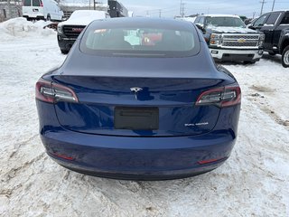 Tesla Model 3  2022 à Mont-Tremblant, Québec - 5 - w320h240px