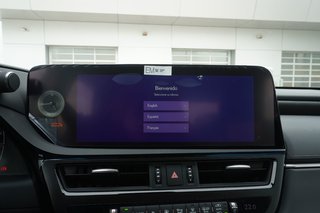2025 Lexus ES 300h LUXURY in Ajax, Ontario at Lexus of Lakeridge - 6 - w320h240px