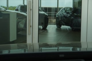 2025 Lexus ES 300h ULTRA LUXURY|M/LEVINSON|HUD|WIRELESS|MOONROOF in Ajax, Ontario at Lexus of Lakeridge - 5 - w320h240px