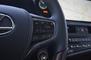 2025 Lexus ES 300h PREMIUM|H/V FRONT SEATS|NAVI|WIRELESS|CARPLAY in Ajax, Ontario at Lakeridge Auto Gallery - 5 - w320h240px