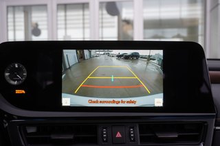 2025 Lexus ES 300h LUXURY|WIRELESS|CARPLAY|H/V FRONT SEATS|MOONROOF in Ajax, Ontario at Lexus of Lakeridge - 4 - w320h240px