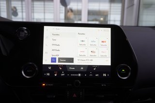 2025 Lexus NX 250 AWD SIGNATURE|CARPLAY|H/STEERING|NAVI in Ajax, Ontario at Lexus of Lakeridge - 4 - w320h240px