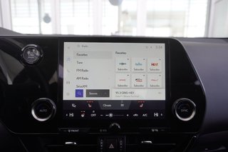 2025 Lexus NX 250 AWD SIGNATURE|CARPLAY|H/STEERING in Ajax, Ontario at Lexus of Lakeridge - 3 - w320h240px