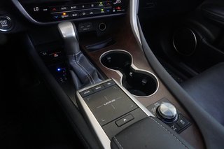 2022 Lexus RX 350 AWD PREMIUM|CARPLAY|H/V FRONT SEATS|MOONROOF in Ajax, Ontario at Lexus of Lakeridge - 6 - w320h240px