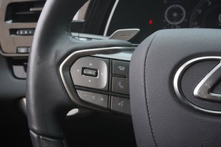2023 Lexus RX 350 LUXURY|CARPLAY|WIRELESS|14 DISPLAY in Ajax, Ontario at Lakeridge Auto Gallery - 3 - w320h240px