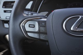 2024 Lexus RX 350 PREMIUM|CARPLAY|MOONROOF|BLINDSPOT|H/STEERING in Ajax, Ontario at Lakeridge Auto Gallery - 4 - w320h240px