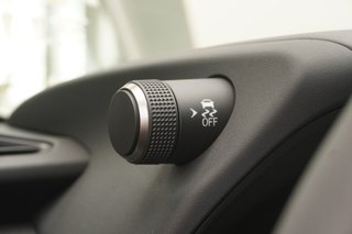 2025 Lexus UX 300h in Ajax, Ontario at Lakeridge Auto Gallery - 6 - w320h240px