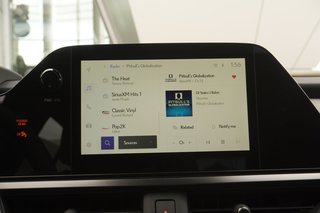 2025 Lexus UX 300h PREMIUM|CARPLAY|BLINDSPOT|H/V FRONT SEATS in Ajax, Ontario at Lexus of Lakeridge - 3 - w320h240px