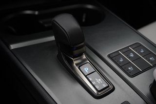 2025 Lexus UX 300h F SPORT DESIGN|CARPLAY|MOONROOF|H/STEERING in Ajax, Ontario at Lexus of Lakeridge - 6 - w320h240px