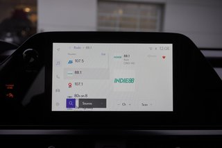 2025 Lexus UX 300h F SPORT DESIGN|CARPLAY|MOONROOF|H/STEERING in Ajax, Ontario at Lexus of Lakeridge - 3 - w320h240px