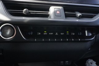 2026 Lexus UX 300h LUXURY|CARPLAY|MEMORY SEATS|BLINDSPOT|SUNROOF in Ajax, Ontario at Lexus of Lakeridge - 5 - w320h240px
