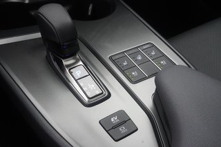 2026 Lexus UX 300h F SPORT DESIGN|MOONROOF|HEATED FRONT SEATS in Ajax, Ontario at Lexus of Lakeridge - 6 - w320h240px