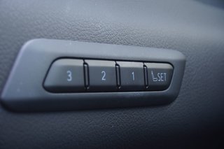2024 Lexus UX 250h AWD F SPORT 2|S/S+|NAVI|WIRELESS|HUD|MOONROOF in Ajax, Ontario at Lakeridge Auto Gallery - 3 - w320h240px