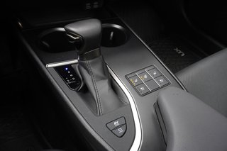 2024 Lexus UX 250h AWD FSPORT DESIGN|CARPLAY|MOONROOF|H/STEERING in Ajax, Ontario at Lexus of Lakeridge - 6 - w320h240px