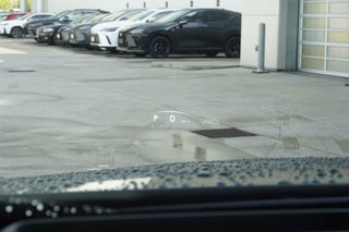 2025 Lexus UX 300h LUXURY|12.3 DISPLAY|NAVI|HUD|WIRELESS|SUNROOF in Ajax, Ontario at Lexus of Lakeridge - 6 - w320h240px
