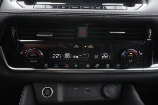 2023 Nissan Rogue SL AWD|CARPLAY|PANORAMIC|HEATED SEATS|360 CAM in Ajax, Ontario at Lexus of Lakeridge - 6 - w320h240px