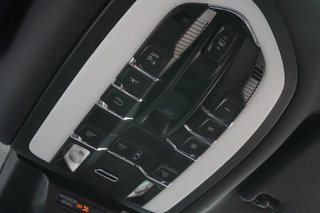 2020 Porsche Macan |PANORAMIC|NAVI|CARPLAY|HEATED FRONT SEATS in Ajax, Ontario at Lexus of Lakeridge - 6 - w320h240px