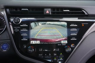 2019 Toyota Camry Hybrid SE|MOONROOF|HEATED FRONT SEATS|CARPLAY in Ajax, Ontario at Lexus of Lakeridge - 4 - w320h240px