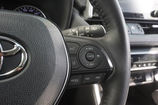 2021 Toyota RAV4 XLE PREMIUM|HEATED FRONT SEATS|MOONROOF|BLINDSPOT in Ajax, Ontario at Lakeridge Auto Gallery - 5 - w320h240px