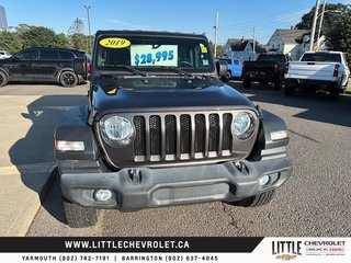 Jeep Wrangler Unlimited  2019 à Yarmouth, Nouvelle-Écosse - 2 - w320h240px