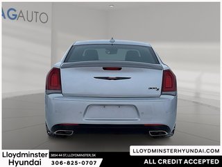 2022 Chrysler 300 S in Lloydminster, Saskatchewan - 6 - w320h240px