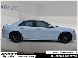 2022 Chrysler 300 S in Lloydminster, Saskatchewan - 4 - w320h240px