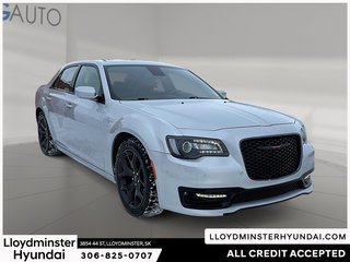 2022 Chrysler 300 S in Lloydminster, Saskatchewan - 3 - w320h240px