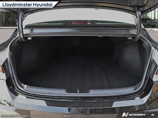 2026 Hyundai Elantra Hybrid Luxury in Lloydminster, Saskatchewan - 6 - w320h240px