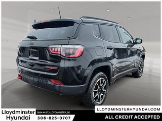 2024 Jeep Compass Trailhawk in Lloydminster, Saskatchewan - 5 - w320h240px