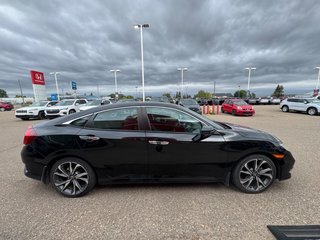 2020  Civic Sedan Touring in Lloydminster, Saskatchewan - 6 - w320h240px