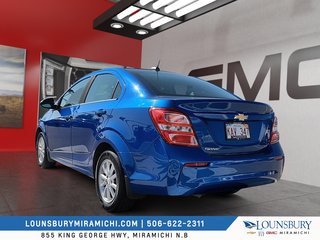 Chevrolet Sonic  2018 à Miramichi, Nouveau-Brunswick - 4 - w320h240px