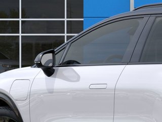 Chevrolet Equinox EV  2025 à Saint-Hyacinthe, Québec - 12 - w320h240px