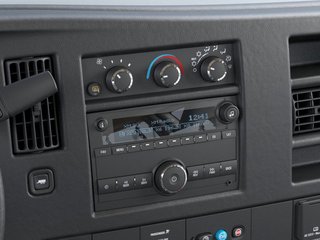 2024 Chevrolet Express Cargo 2500 in Saint-Hyacinthe, Quebec - 20 - w320h240px