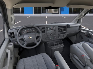 2025 Chevrolet EXPRESS CUTAWAY 3500 in Saint-Hyacinthe, Quebec - 15 - w320h240px