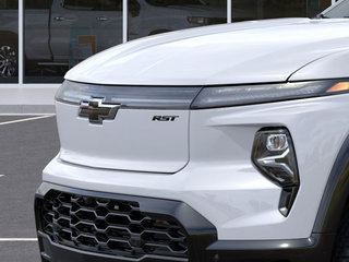 2024 Chevrolet Silverado EV in Saint-Hyacinthe, Quebec - 13 - w320h240px