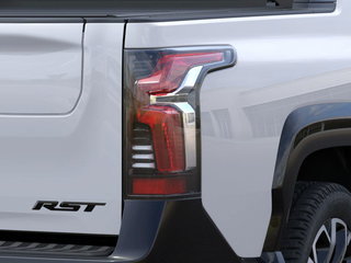 2024 Chevrolet Silverado EV in Saint-Hyacinthe, Quebec - 11 - w320h240px