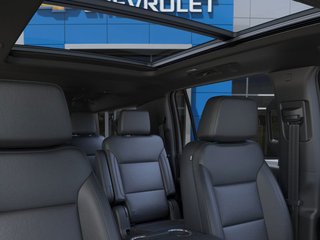 2025 Chevrolet Suburban in Saint-Hyacinthe, Quebec - 24 - w320h240px