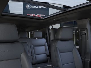 2026 GMC Yukon XL in Saint-Hyacinthe, Quebec - 24 - w320h240px