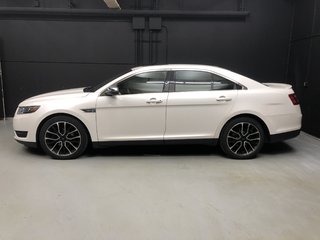2017 Ford Taurus LIMITED AWD > Selling AS IS, AS TRADED