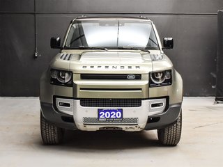 2020 Land Rover Defender SE Includes Winter Tires on Alloy Wheels