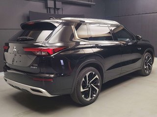 2023 Mitsubishi Outlander PHEV GT Plug-in-Hybrid