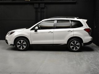 2018 Subaru Forester TOURING (Manual Transmission)