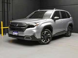 2025 Subaru Forester Limited AWD  / RARE DEMO SPECIAL FINANCE