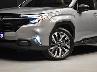 2025 Subaru Forester PREMIER Just arrived...