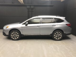 2017 Subaru Outback 3.6R Premier w-Tech Pkg > Selling AS IS, AS TRADED