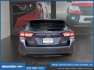 Subaru Impreza  2017 à Quebec, Québec - 3 - w320h240px