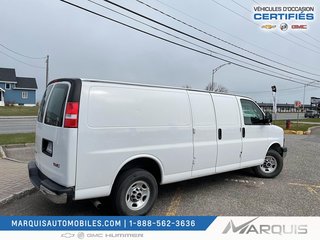 GMC Savana Cargo Van  2021 à Matane, Québec - 2 - w320h240px