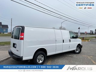 GMC Savana Cargo Van  2022 à Matane, Québec - 2 - w320h240px